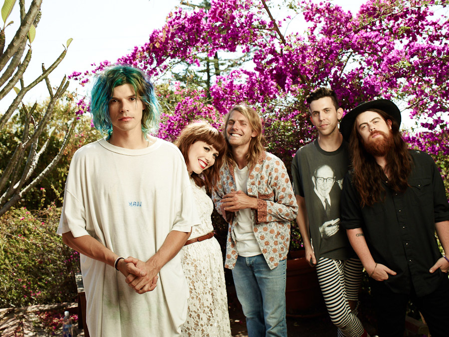 grouplove-1