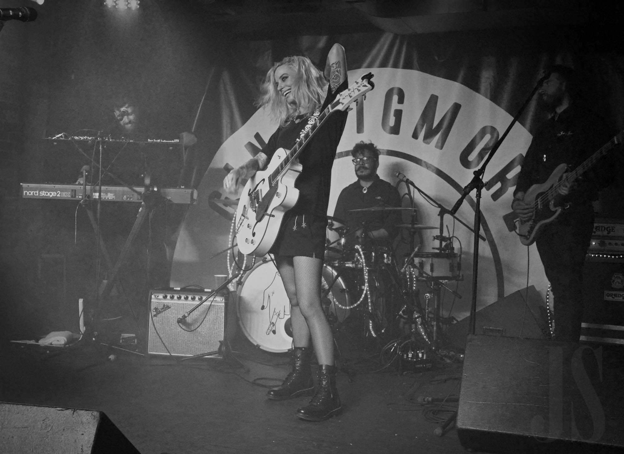 Gin Wigmore 6