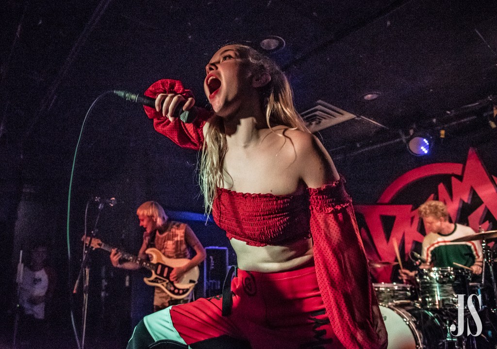 [Photos] Front Row at Dream&nbsp;Wife