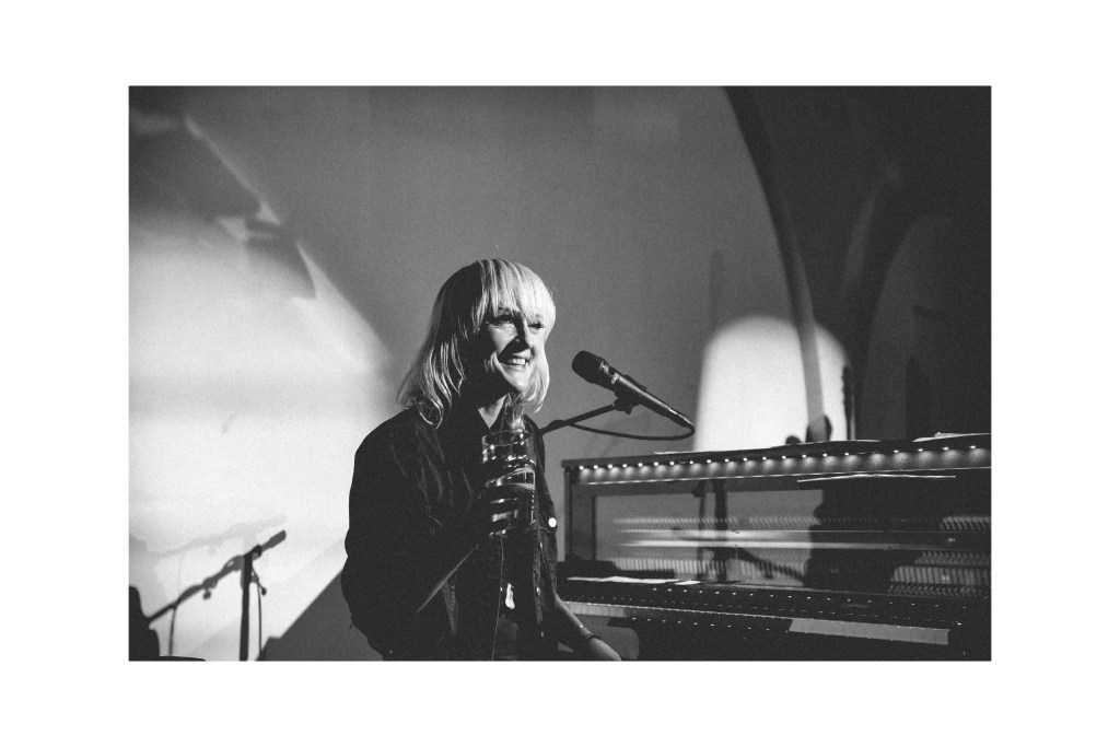 [photos] Inside Metric’s Live album&nbsp;Showcase